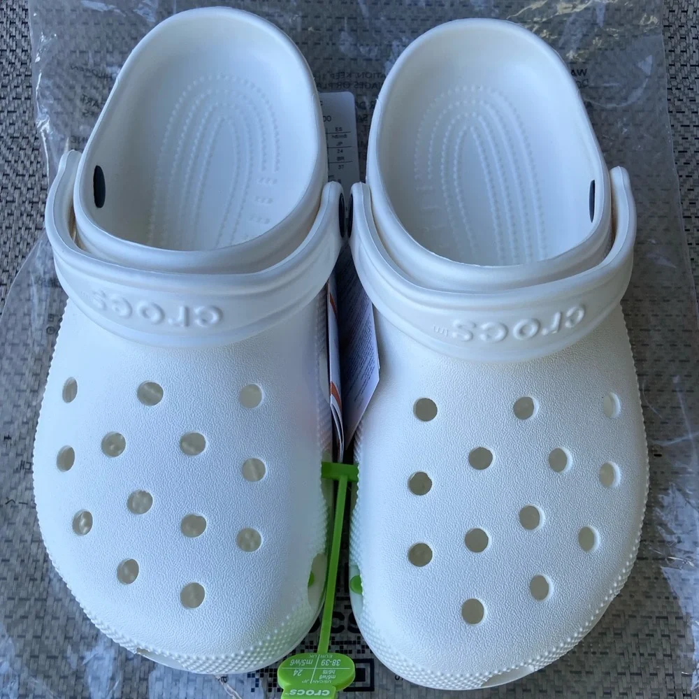Crocs Unisex Adult Classic Slip On White Sandals M6/W8
